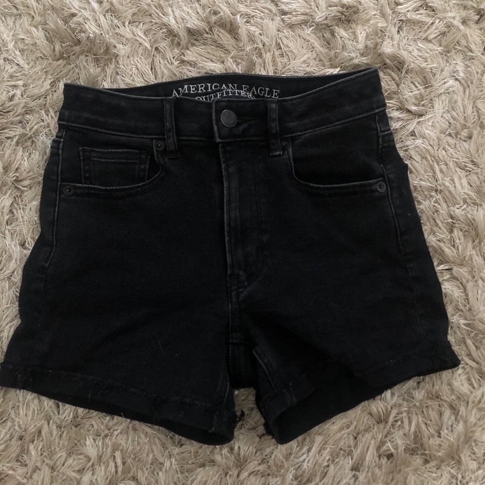 American eagle black shorts